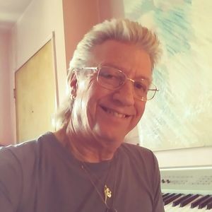 Meet your Posher, Dean